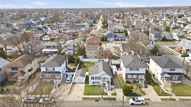 76 2nd Avenue, East Rockaway, NY 11518