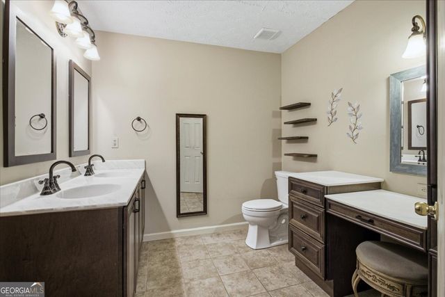 104 Elmwood Drive, Hampton, GA 30228