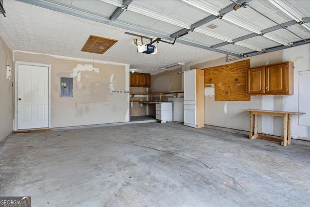 104 Elmwood Drive, Hampton, GA 30228