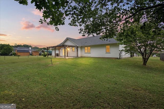 104 Elmwood Drive, Hampton, GA 30228