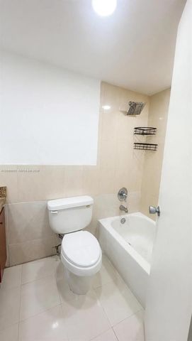 1701 NW 46th Avenue 105, Lauderhill, FL 33313