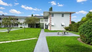 1701 NW 46th Avenue 105, Lauderhill, FL 33313