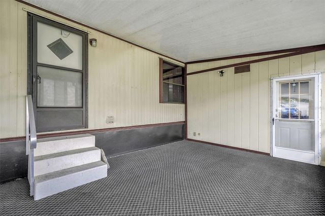 242 CANDLEWOOD DRIVE, Lake Wales, FL 33898