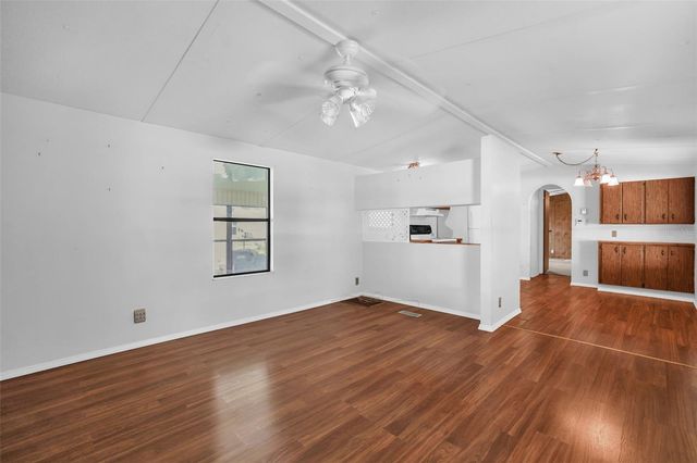 242 CANDLEWOOD DRIVE, Lake Wales, FL 33898