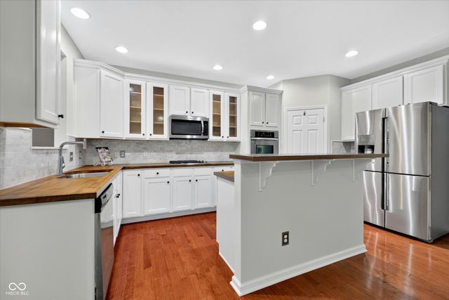 2583 Manigault Street, Carmel, IN 46032