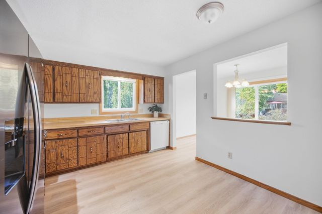8818 N Brook Avenue N, Brooklyn Park, MN 55428