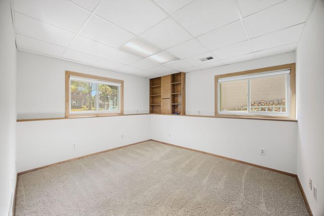 8818 N Brook Avenue N, Brooklyn Park, MN 55428