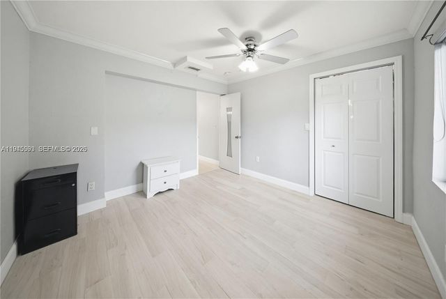 300 NE 175th St, North Miami Beach, FL 33162