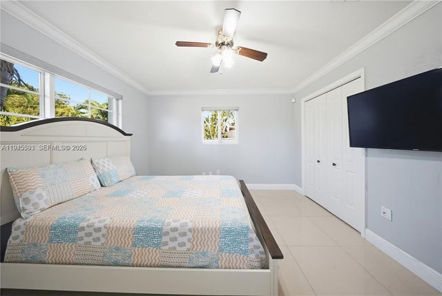 300 NE 175th St, North Miami Beach, FL 33162