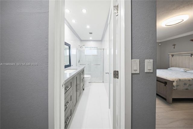 300 NE 175th St, North Miami Beach, FL 33162