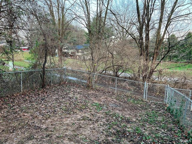 3433 S Burks Court, Bloomington, IN 47401