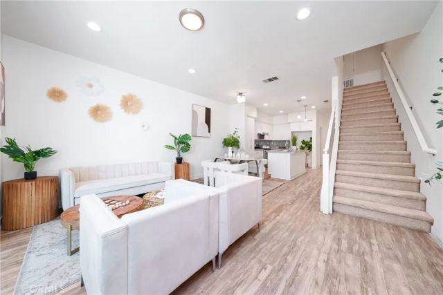 9042 Gavrey 15, Rosemead, CA 91770