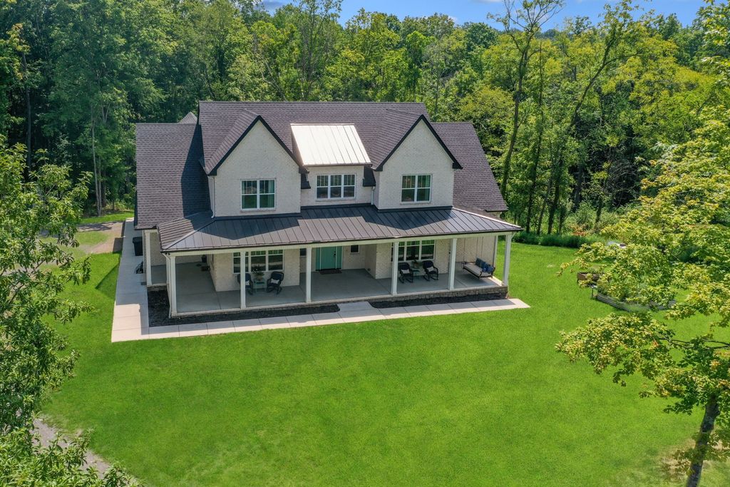 7810 Bill Moss Rd, White House, TN 37188