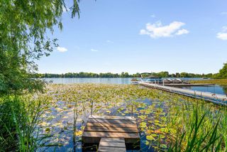 1395 Lakeview ROAD, West Bend, WI 53090