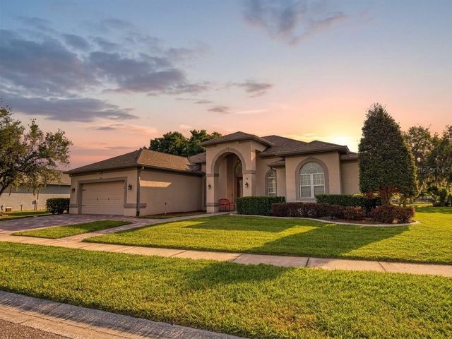 13535 BLUEWATER CIRCLE, Orlando, FL 32828