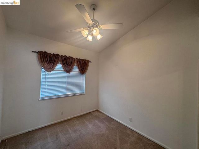 5001 Meadow Pass Way, Antelope, CA 95843