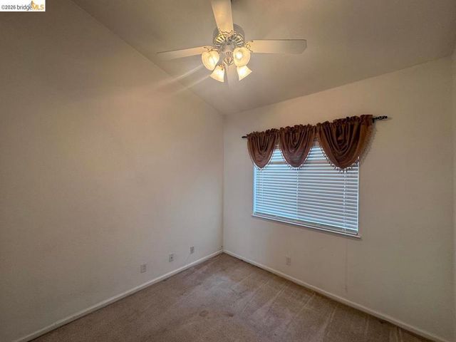 5001 Meadow Pass Way, Antelope, CA 95843