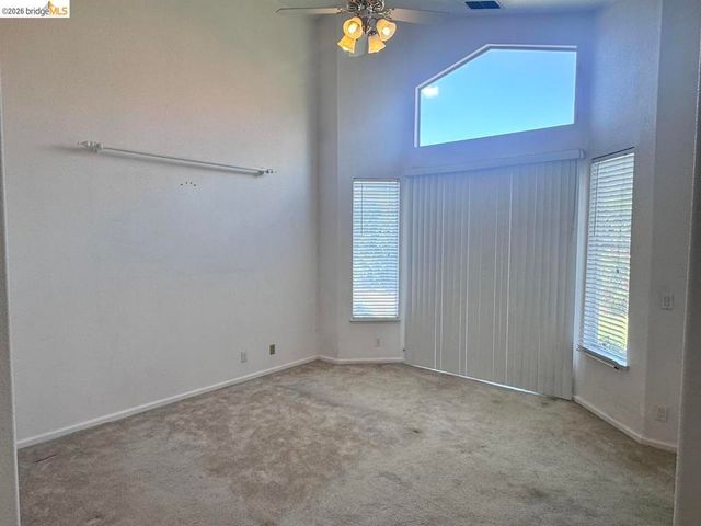 5001 Meadow Pass Way, Antelope, CA 95843