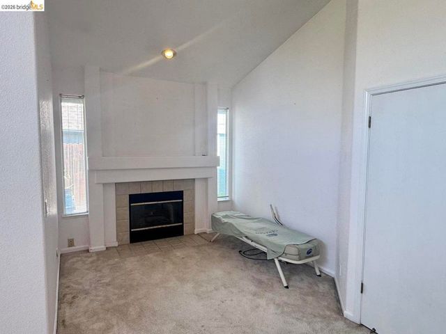 5001 Meadow Pass Way, Antelope, CA 95843