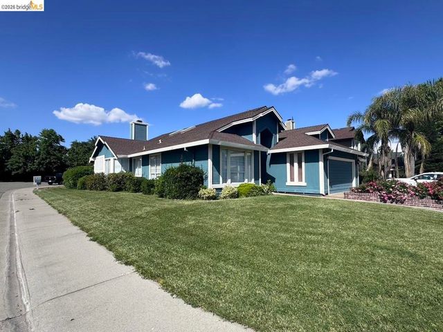 5001 Meadow Pass Way, Antelope, CA 95843