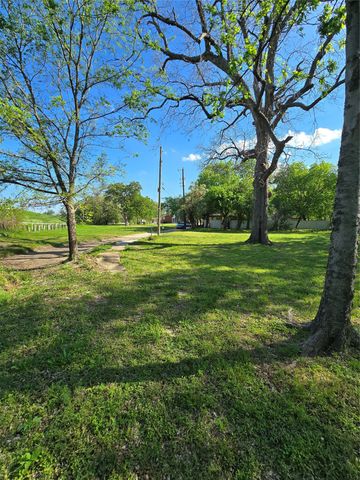 823 Millard Street, Dallas, TX 75203