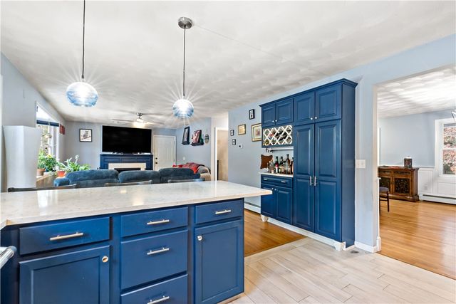 5 Brackenhill Court, Richmond, RI 02812