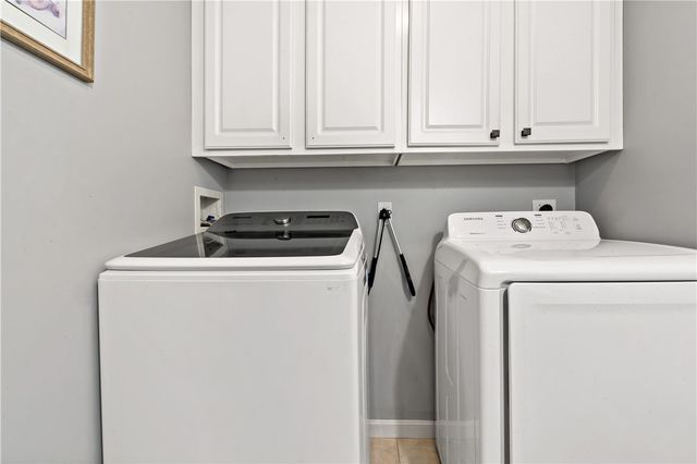 5 Brackenhill Court, Richmond, RI 02812