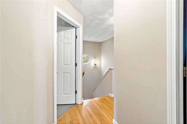 5 Brackenhill Court, Richmond, RI 02812