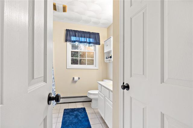 5 Brackenhill Court, Richmond, RI 02812