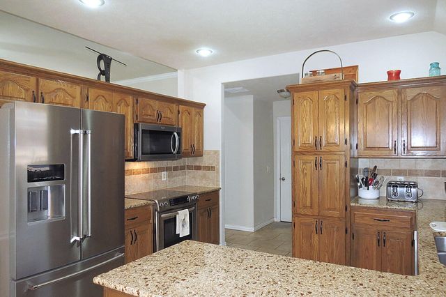 3677 W Driftwood Street, Springfield, MO 65807