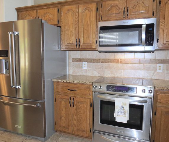 3677 W Driftwood Street, Springfield, MO 65807