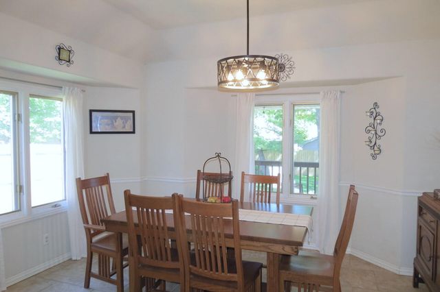 3677 W Driftwood Street, Springfield, MO 65807