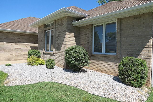 3677 W Driftwood Street, Springfield, MO 65807