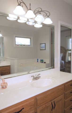 3677 W Driftwood Street, Springfield, MO 65807