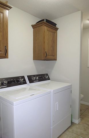 3677 W Driftwood Street, Springfield, MO 65807