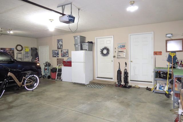 3677 W Driftwood Street, Springfield, MO 65807