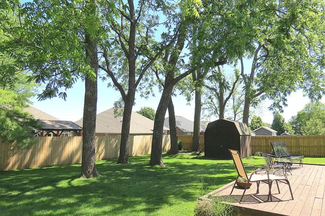 3677 W Driftwood Street, Springfield, MO 65807