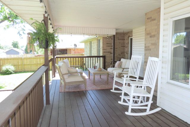 3677 W Driftwood Street, Springfield, MO 65807