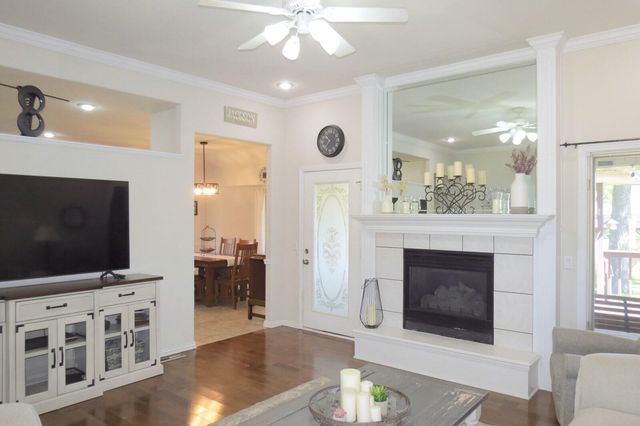 3677 W Driftwood Street, Springfield, MO 65807