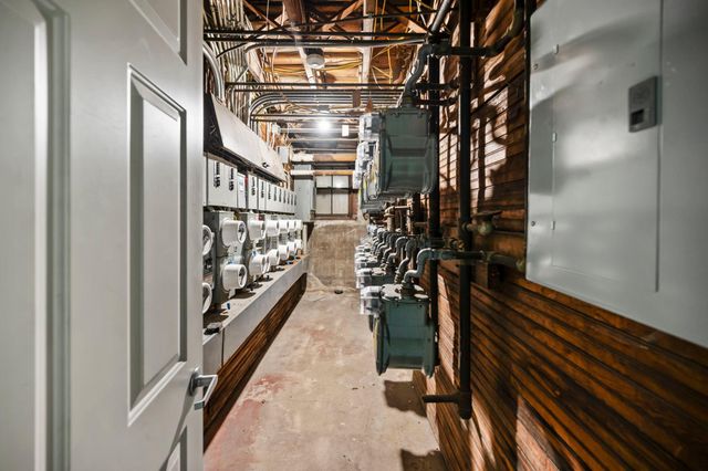 2218 Nicollet Avenue 1, Minneapolis, MN 55404