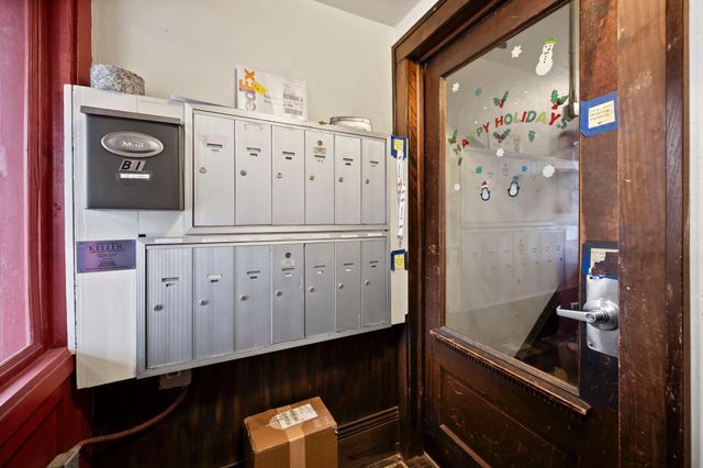 2218 Nicollet Avenue 1, Minneapolis, MN 55404