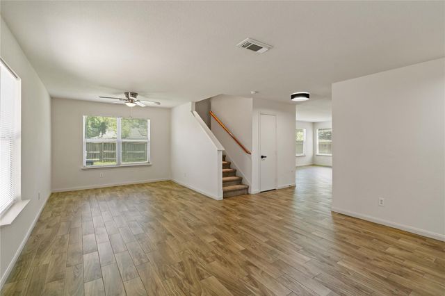 6942 Shining Sumac Avenue, Houston, TX 77084