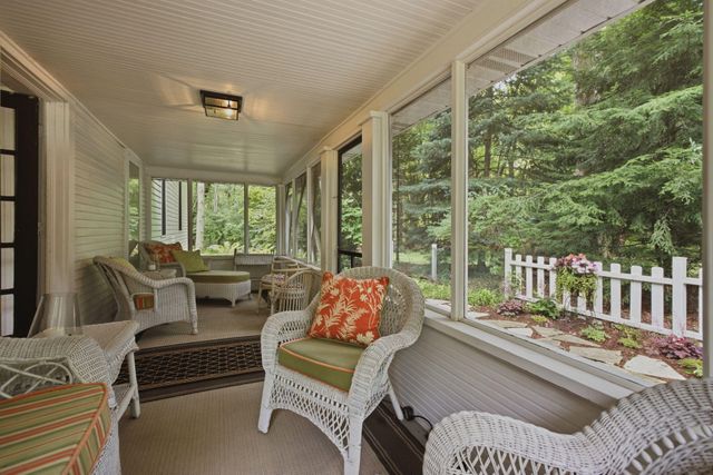 15752 Locke Road, Union Pier, MI 49129