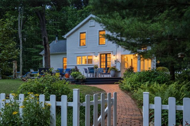 15752 Locke Road, Union Pier, MI 49129