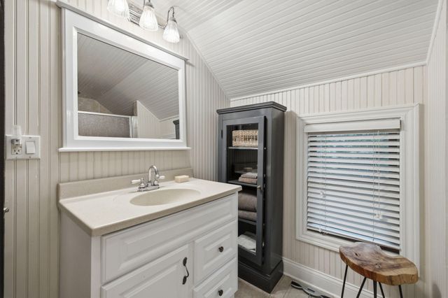 15752 Locke Road, Union Pier, MI 49129