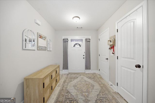 509 Kinsley Way, Statham, GA 30666