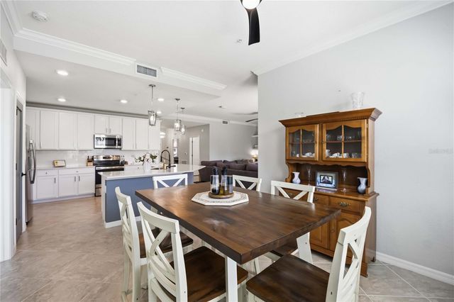 10055 CROOKED CREEK DRIVE 102, Venice, FL 34293