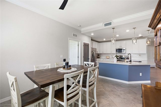 10055 CROOKED CREEK DRIVE 102, Venice, FL 34293