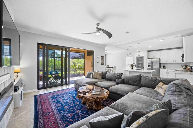 10055 CROOKED CREEK DRIVE 102, Venice, FL 34293