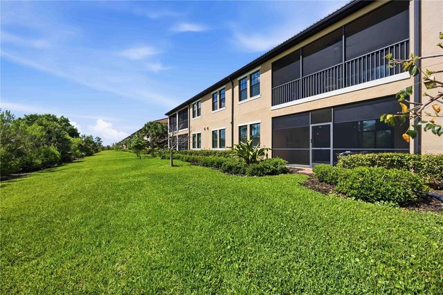 10055 CROOKED CREEK DRIVE 102, Venice, FL 34293